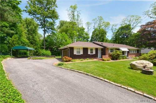 38 Locust Rd, Northport, NY 11768-1820