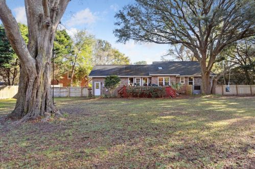 1103 Main Canal Ct, Mount Pleasant SC  29464-4246 exterior
