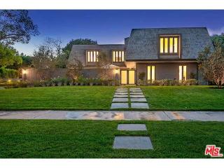 355 Lucerne Blvd, Los Angeles, CA 90004-3015