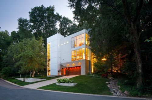 1404 Alpine Pass, Minneapolis, MN 55416-3561