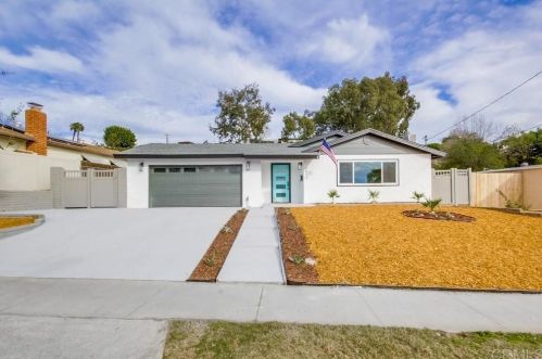 6439 Lake Athabaska Pl, San Diego, CA 92119-2823