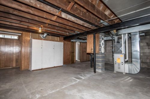 2841 Hartung Ave, Milwaukee WI  53210-1341 exterior