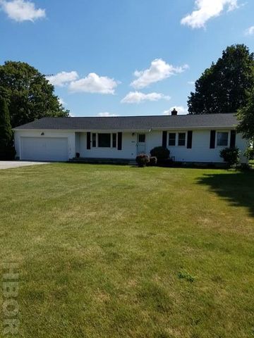 2824 Courtly Rd, Amsden, OH 44830-9727