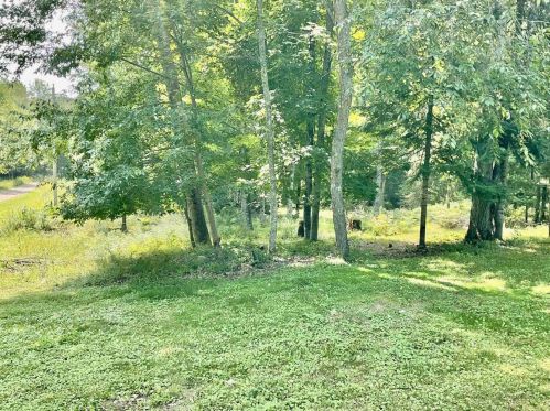 12688 Pritchard Ln, Crivitz, WI 54114-8958