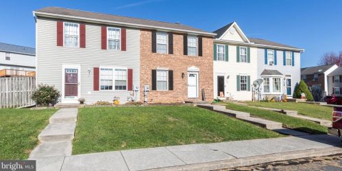137 Apple Grove Ln, Littlestown PA  17340-1159 exterior