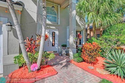 1222 168th Ave, Hollywood FL  33028-1910 exterior