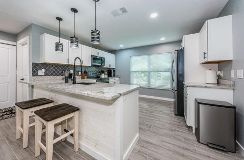 5604 102nd Ave, Pinellas Park FL  33782-3306 exterior