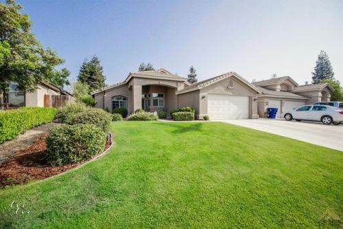 10406 Olympia Fields Dr, Bakersfield, CA 93312-2962