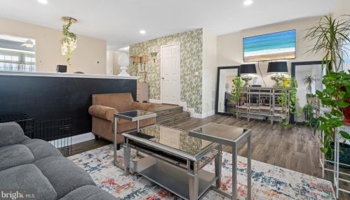 14857 Swallow Ct, Woodbridge VA  22193-1868 exterior