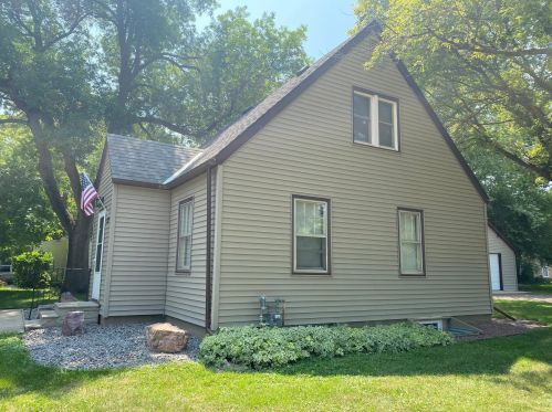 737 9th St, Mountain Lake, MN 56159-1310