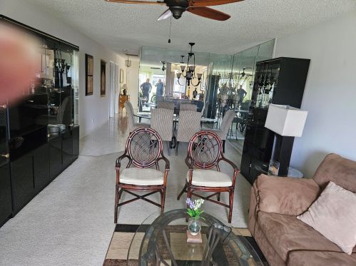 5753 Spindle Palm Ct, Delray Beach FL  33484-2075 exterior