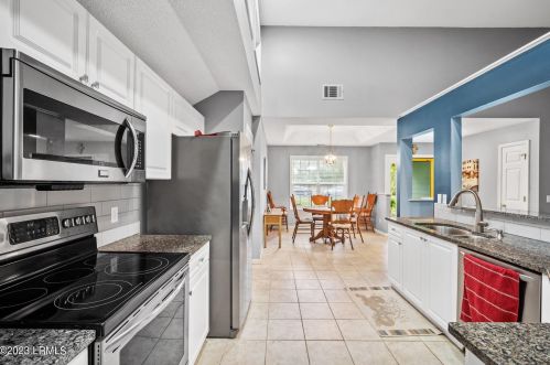23 Mulrain Way, Bluffton SC  29910-6530 exterior