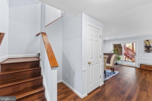 16869 Miranda Ln, Woodbridge VA  22191-5142 exterior