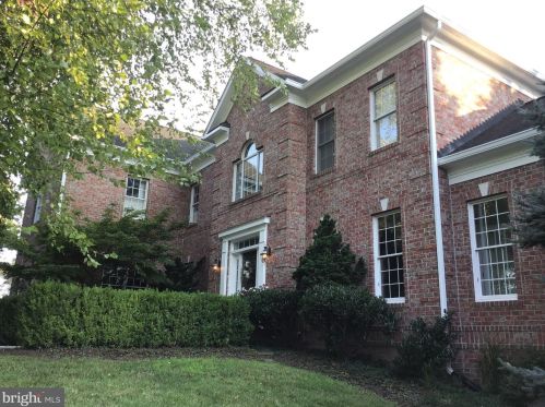 18583 Merlon Ct, Leesburg, VA 20176-3912