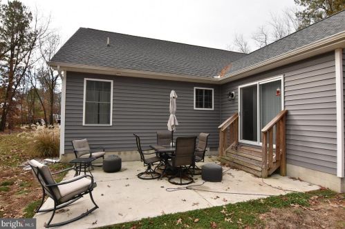 6499 Pleasant Dr, Laurel DE  19956-3298 exterior