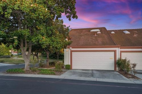 1865 Deep Creek Ct, San Jose, CA 95148-1403