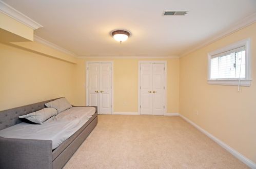 1043 Robertson Rd, Covington KY  41015-2145 exterior