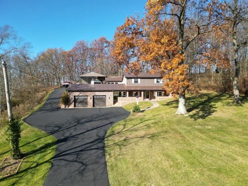 2594 Us Route 30, Hookstown, PA 15050-1416