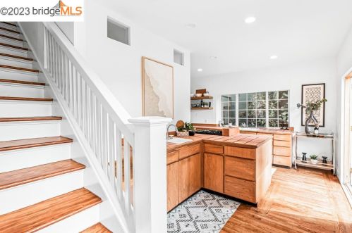 2400 Eunice St, Berkeley CA  94708-1645 exterior