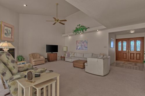 14075 Cameo Dr, Scottsdale, AZ 85268-2064