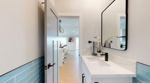 4015 Paseo De Las Tortugas, Torrance CA  90505-6323 exterior