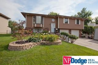 11123 Y St, Omaha, NE 68137-4657