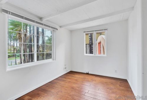 232 Rios Ave, Solana Beach CA  92075-1240 exterior