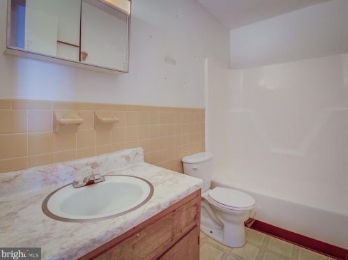 20 Coventry Ct, Fredericksburg VA  22405-2759 exterior