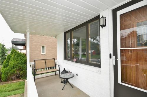 2244 Lynnbrook Ave, Pittsburgh, PA 15226-1608