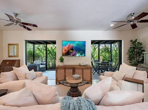 1200 9th Ave, Naples, FL 34102-5416