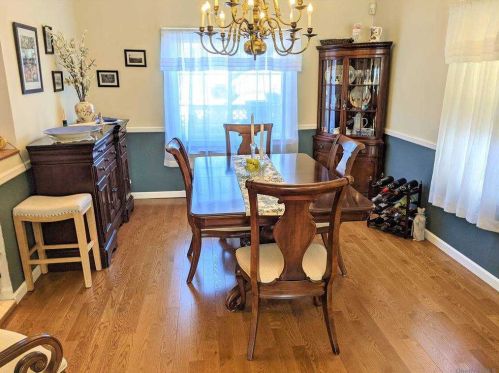 159-11 96th St, Jamaica, NY 11414-1725