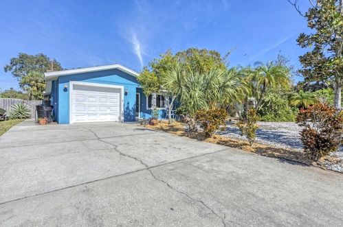 5919 19th Ave, Saint Petersburg, FL 33707-4025