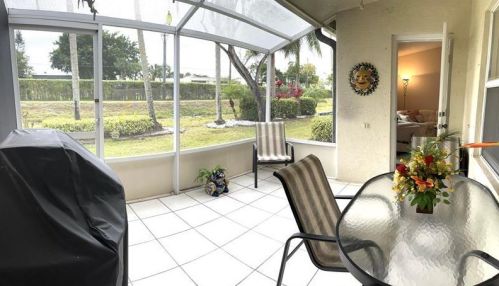 6082 Lake Hibiscus Dr, Delray Beach FL  33484-4617 exterior