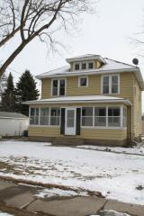 213 2nd St, Pine Island MN  55963-9727 exterior