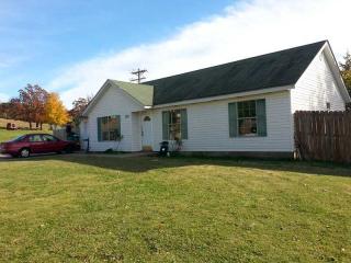 2073 Wheatland Ave, Springdale, AR 72764-3641