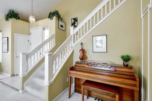 5625 Le Fevre Dr, San Jose CA  95118-3927 exterior