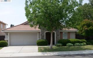 379 Alcantar Cir, Sacramento CA  95834-2712 exterior