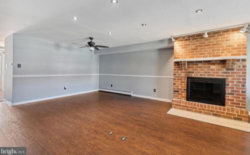 785 Sandra Ln, Norristown, PA 19403-3917