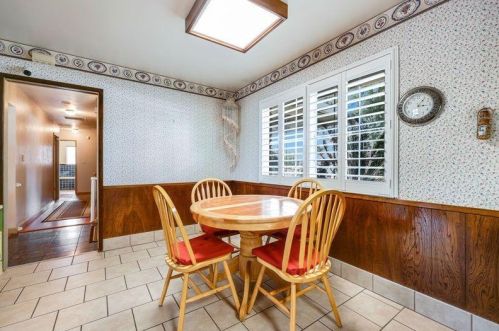 504 Greenwich Ln, Modesto CA  95350-1506 exterior