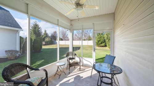 36 Bear Meade Dr, Trenton NJ 08691-3360 exterior