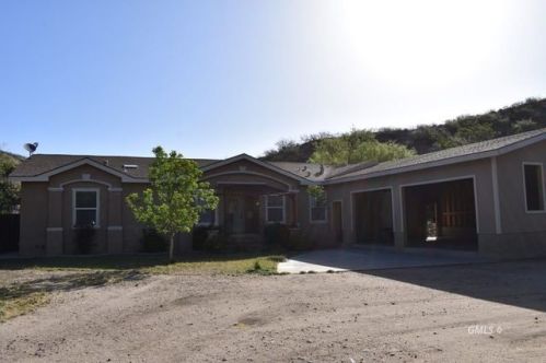 8983 Six Shooter Canyon Rd, Globe, AZ 85501-4012