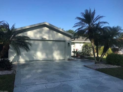4564 Lakewood Blvd, Naples, FL 34112-5264