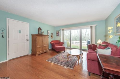 235 Robertson Way, Lincoln Park NJ  07035-1858 exterior