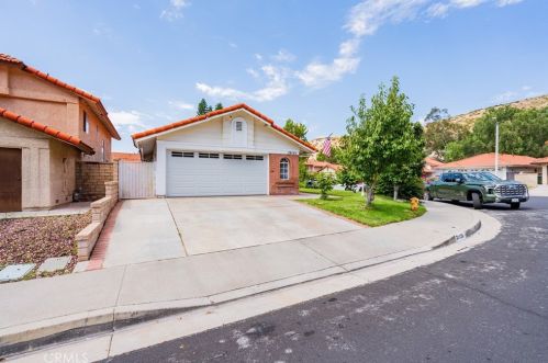 28135 Wildwind Rd, Santa Clarita, CA 91351-1276