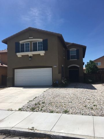 14375 Moon Valley St, Victorville, CA 92394-7595