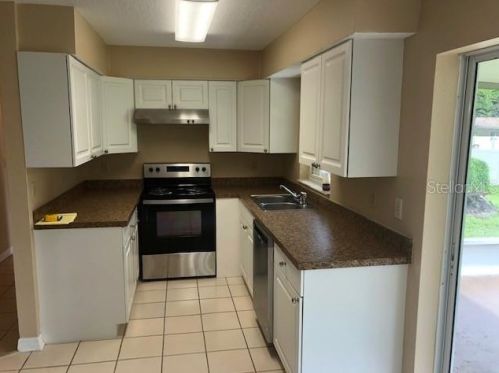 1314 Waterview Blvd, Lakeland FL  33801-6752 exterior
