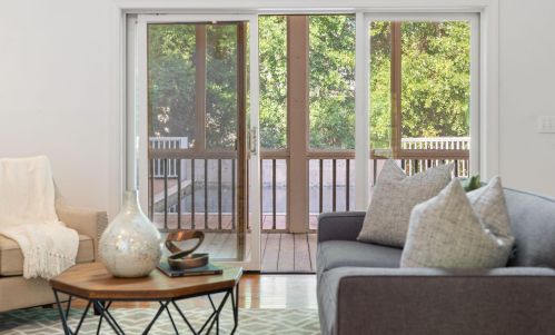 4 Seahorse Ct, Isle Of Palms, SC 29451-2454