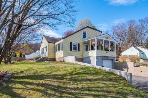 52 Orchard St, Terryville, CT 06786-6018
