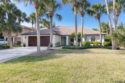 1335 Daytona Ave, Flagler Beach, FL 32136-3766