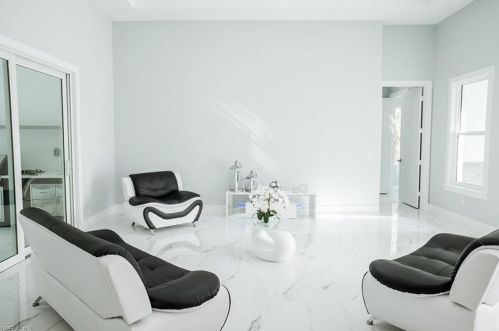 314 Wilson Blvd, Naples, FL 34120-9364